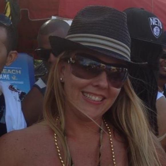 Meet your Posher, Jami - Picture 1 of 1